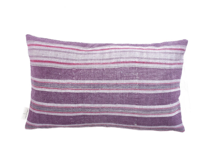 Sari pillowcase 30x50 in blue, white and green with checkered and wave pattern vintage weave, unique Indian pillowcase for boho and oriental sari pillows (upcycled)