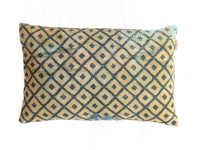 Green sari pillowcase 60x40 in boho/vintage style with white patterns and ethnic checks - unique Indian sari pillowcase (upcycled)
