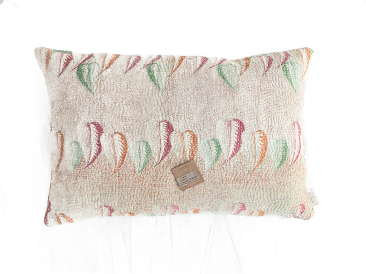 Sari pillowcase 60x40 in vintage boho style with colorful pattern in burgundy, cream and yellow as well as floral motifs and ethnic inspired ornamentation (unique sari pillow)