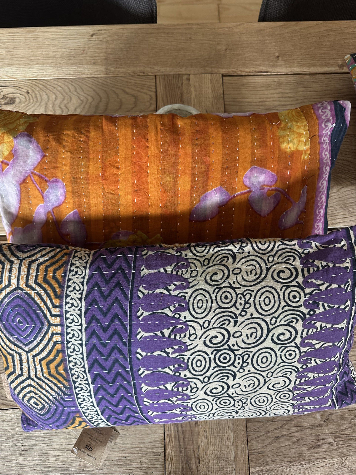 Kantha Duo 03 – 2 Sari pudebetræk 30×50 – Quote Copenhagen